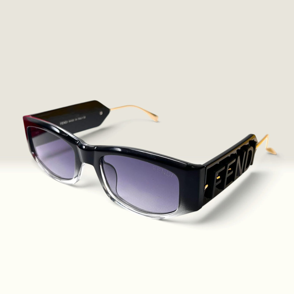 Fendi Oval FE40120I Black Purple Gradient