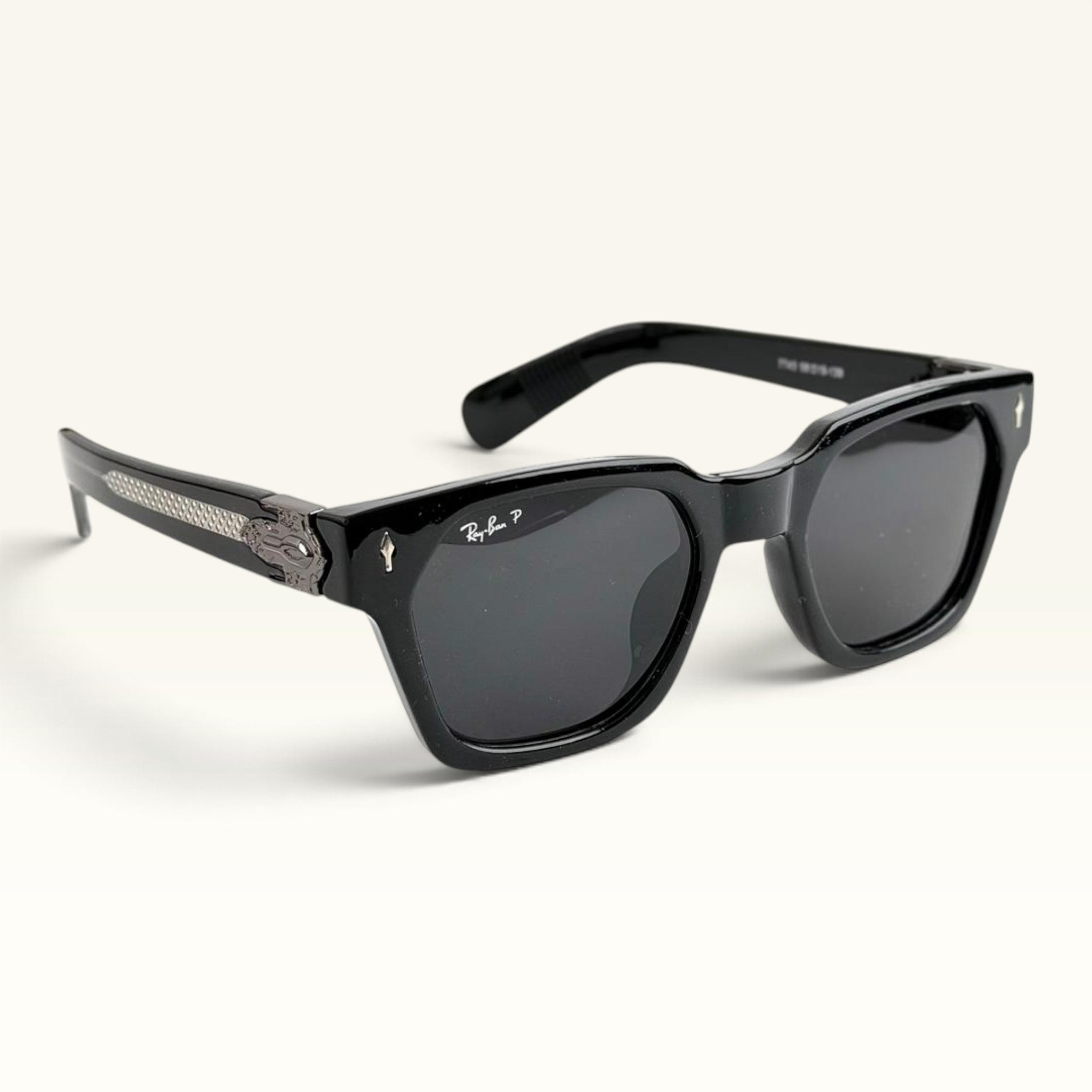 Ray Ban RB7743 Square Polarized Black